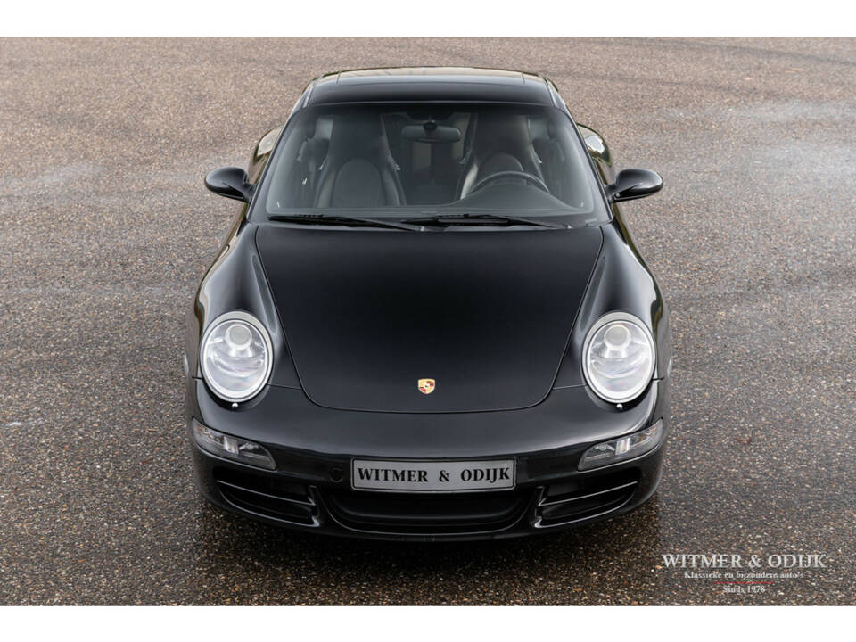 Bild 6/38 von Porsche 911 Carrera 4S (2006)