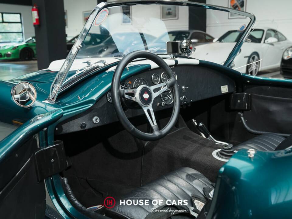 Imagen 16/25 de AC Cobra 427 (1965)