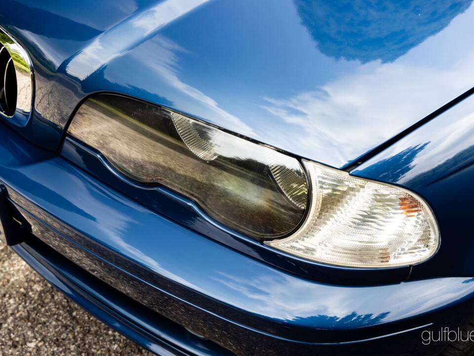 Image 33/56 of BMW 323Ci (2000)