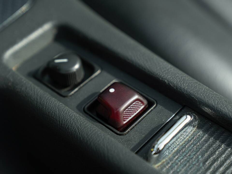 Image 39/50 of Mercedes-Benz SLK 200 Kompressor (1998)