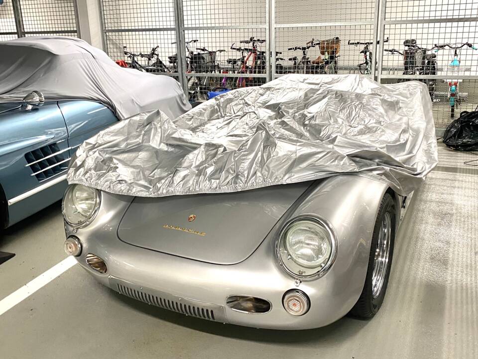 Bild 10/21 von Porsche 550 Spyder RS 1500 (1987)