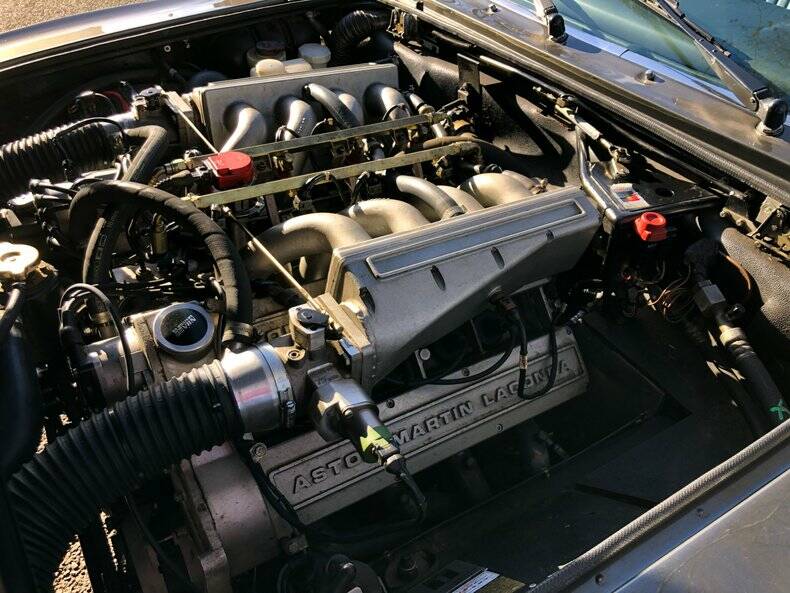 Bild 28/34 von Aston Martin V8 Vantage (1987)