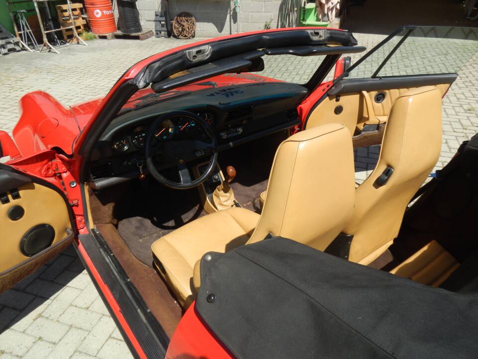 Imagen 17/85 de Porsche 911 Carrera 3.2 (1986)