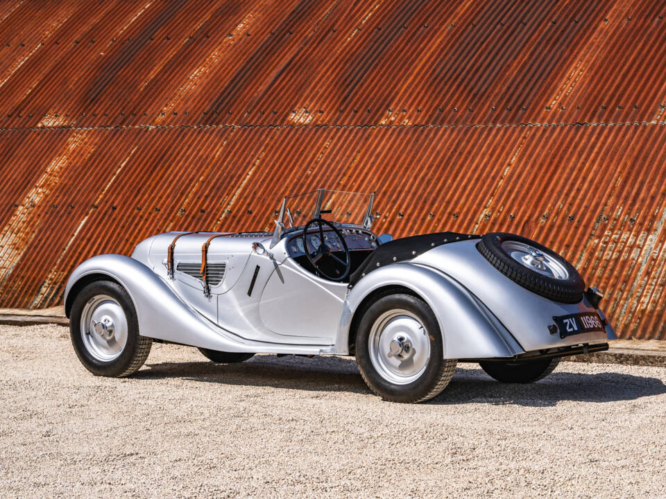 Immagine 3/35 di BMW 328 (1938)