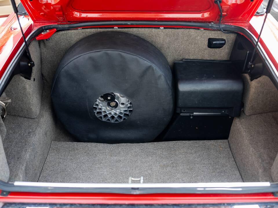 Imagen 34/50 de Jaguar XJ-S Convertible (1989)