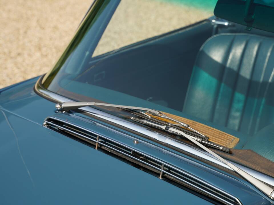 Imagen 36/50 de Mercedes-Benz 280 SL (1968)