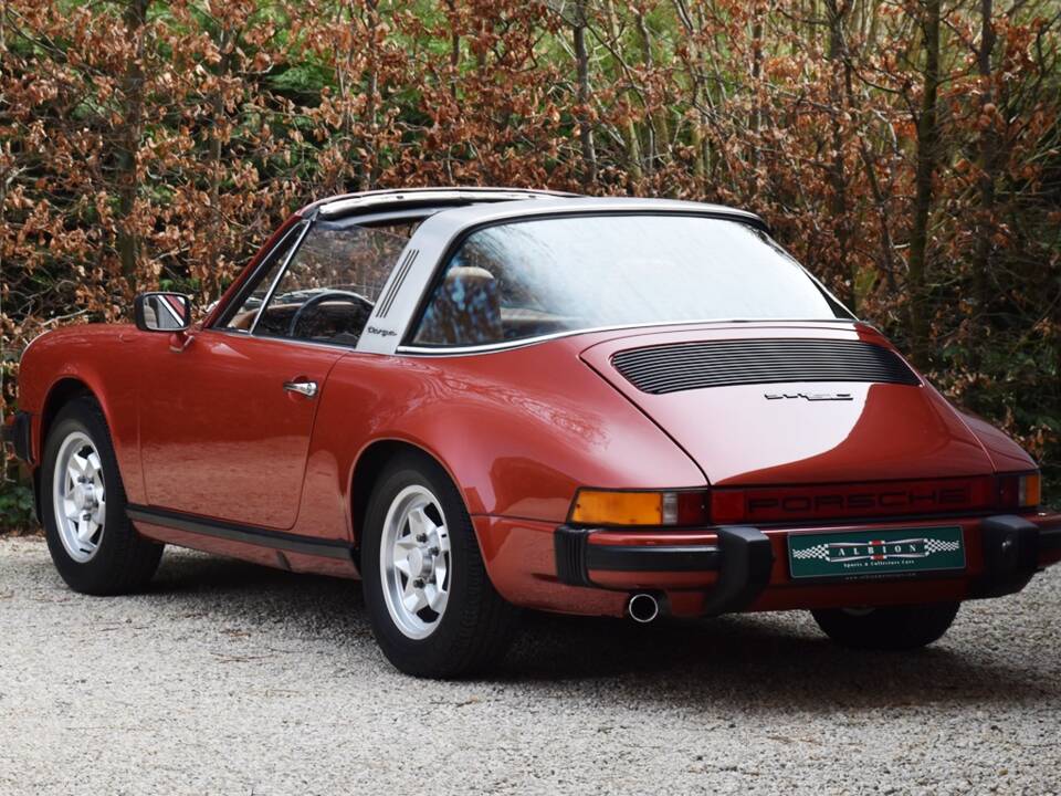 Immagine 6/42 di Porsche 911 2.7 (1977)