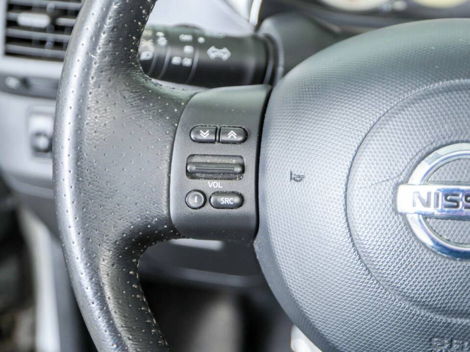 Image 24/47 of Nissan Micra C+C 1.6 (2008)