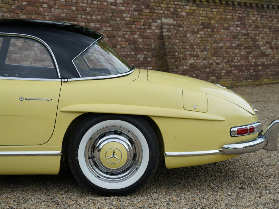 Imagen 34/50 de Mercedes-Benz 300 SL Roadster (1961)