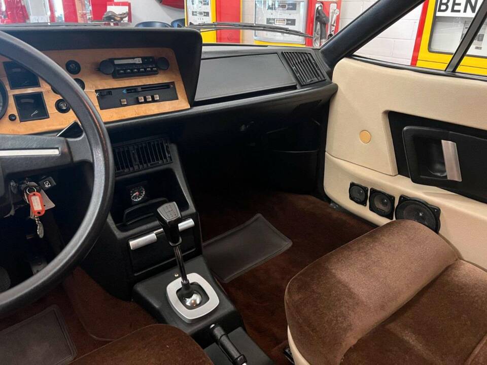 Image 10/19 of Lancia Gamma Coupe 2500 (1978)