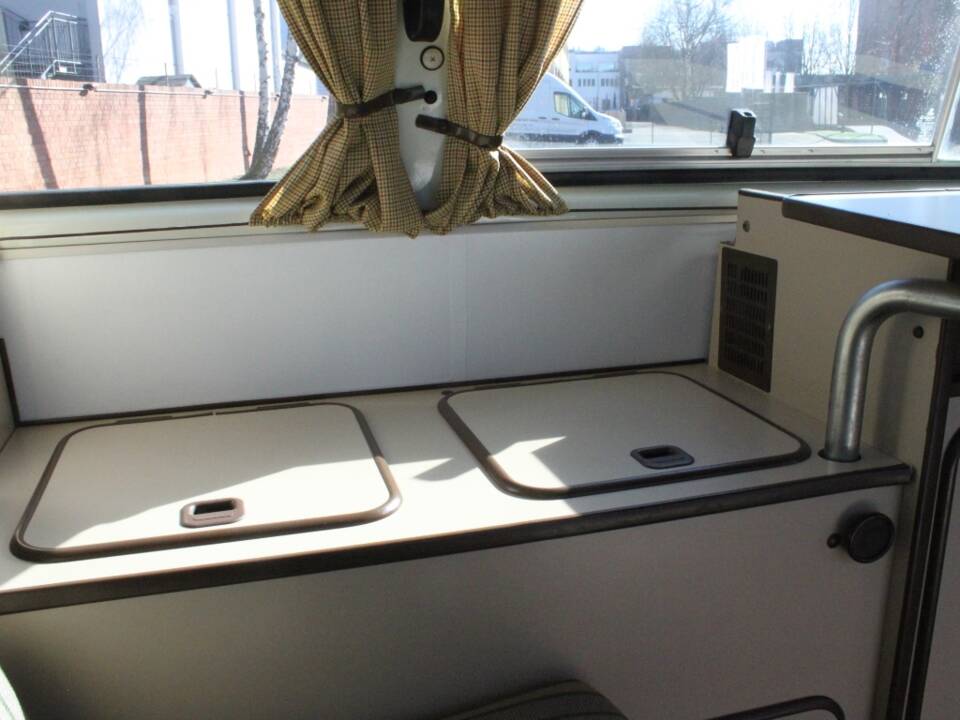 Bild 14/24 von Volkswagen T3 Camper 2.0 (1982)