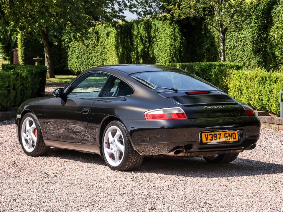 Afbeelding 3/43 van Porsche 911 Carrera 4 (1999)