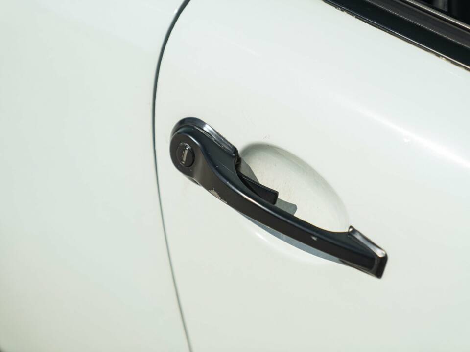 Image 19/50 de Porsche 911 SC 3.0 (1979)
