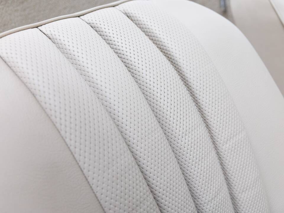 Image 22/40 de Mercedes-Benz 250 SL (1967)