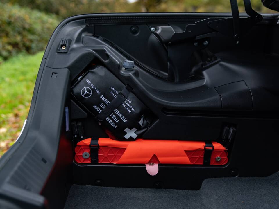 Image 43/47 of Mercedes-Benz SLK 230 Kompressor (2000)