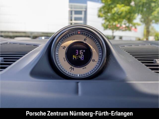 Immagine 44/50 di Porsche Cayenne Turbo E-Hybrid (1900)
