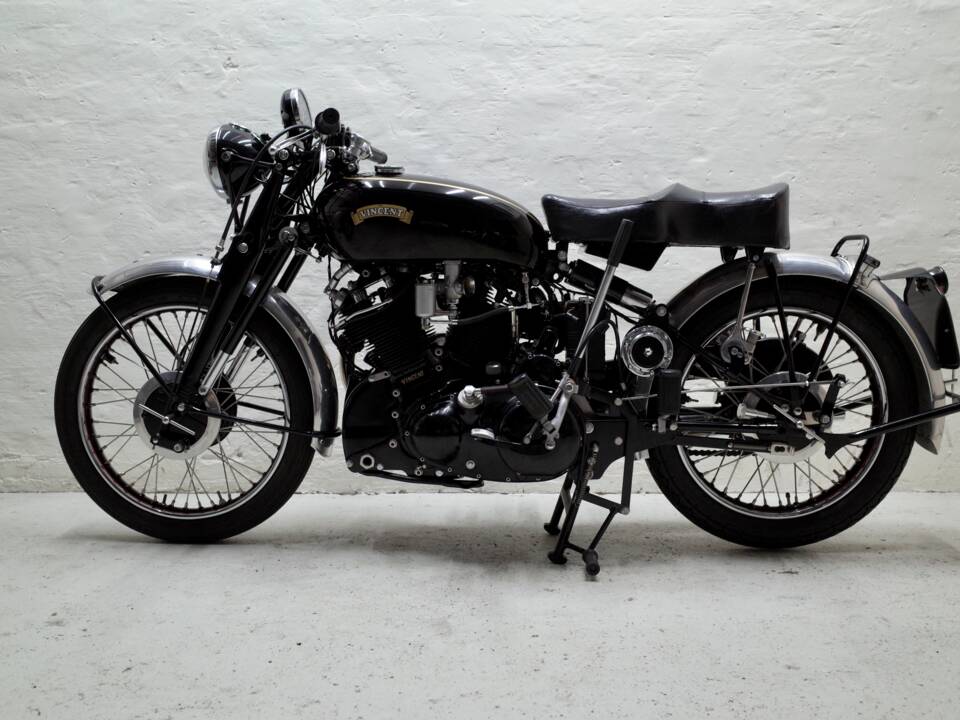 Immagine 21/36 di Vincent Black Shadow C (1951)
