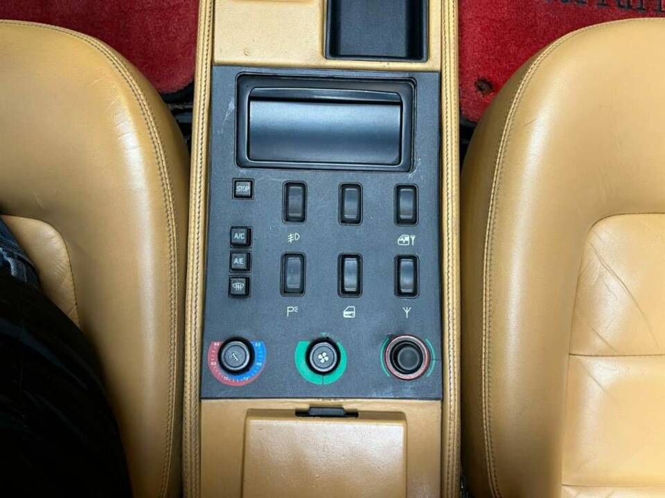 Bild 25/50 von Ferrari Mondial T (1990)