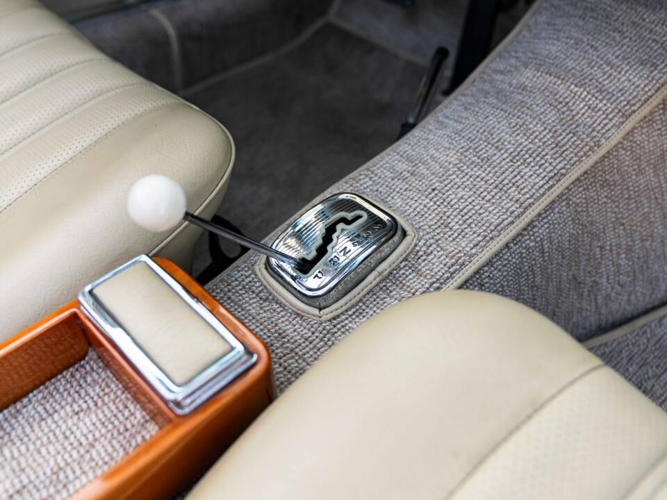 Afbeelding 27/43 van Mercedes-Benz 280 SL (1968)