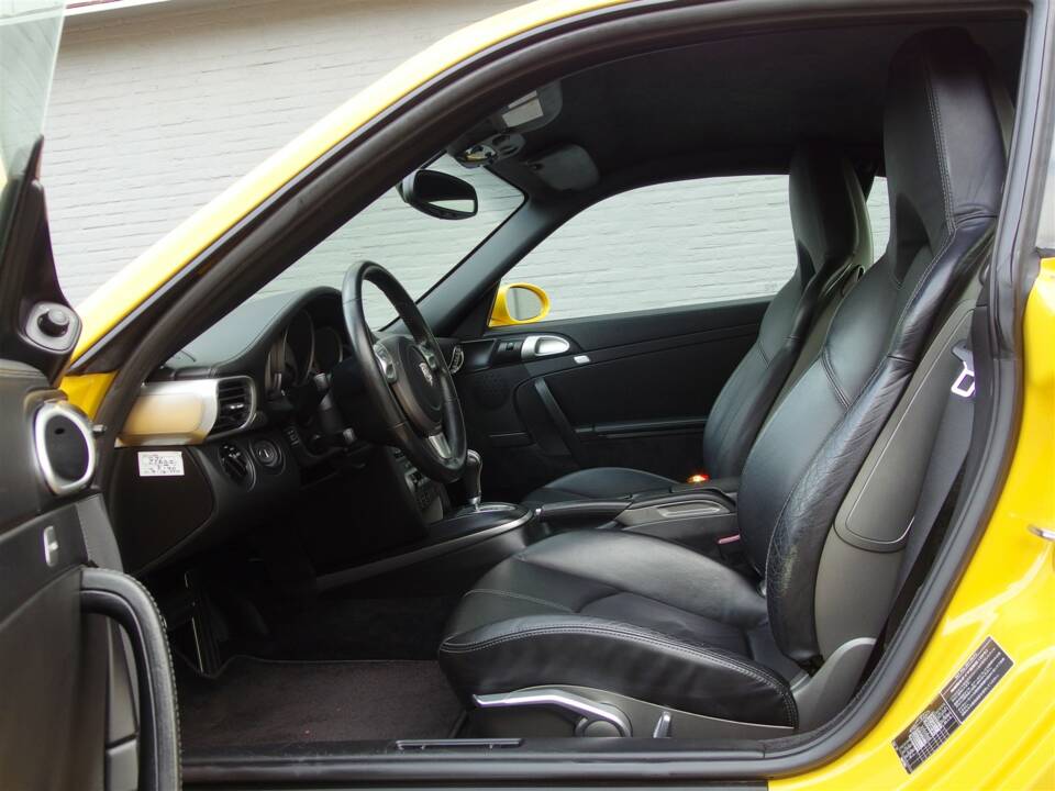 Bild 50/100 von Porsche 911 Turbo (2007)