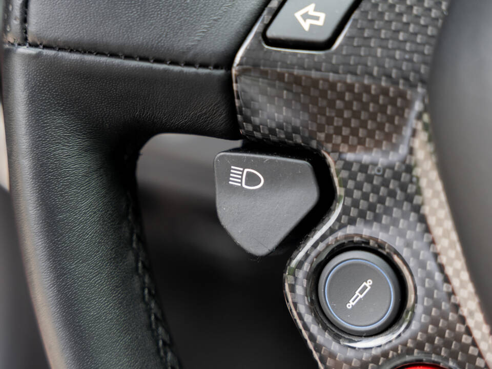Immagine 45/85 di Ferrari 488 GTB (2015)