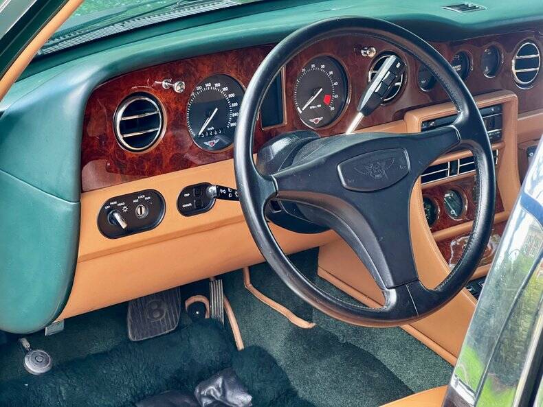Bild 14/50 von Bentley Turbo R (1990)