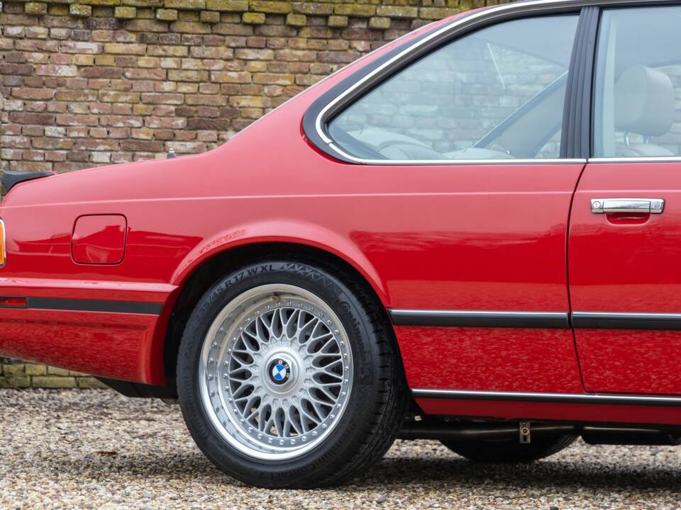 Bild 22/50 von BMW M6 (1988)