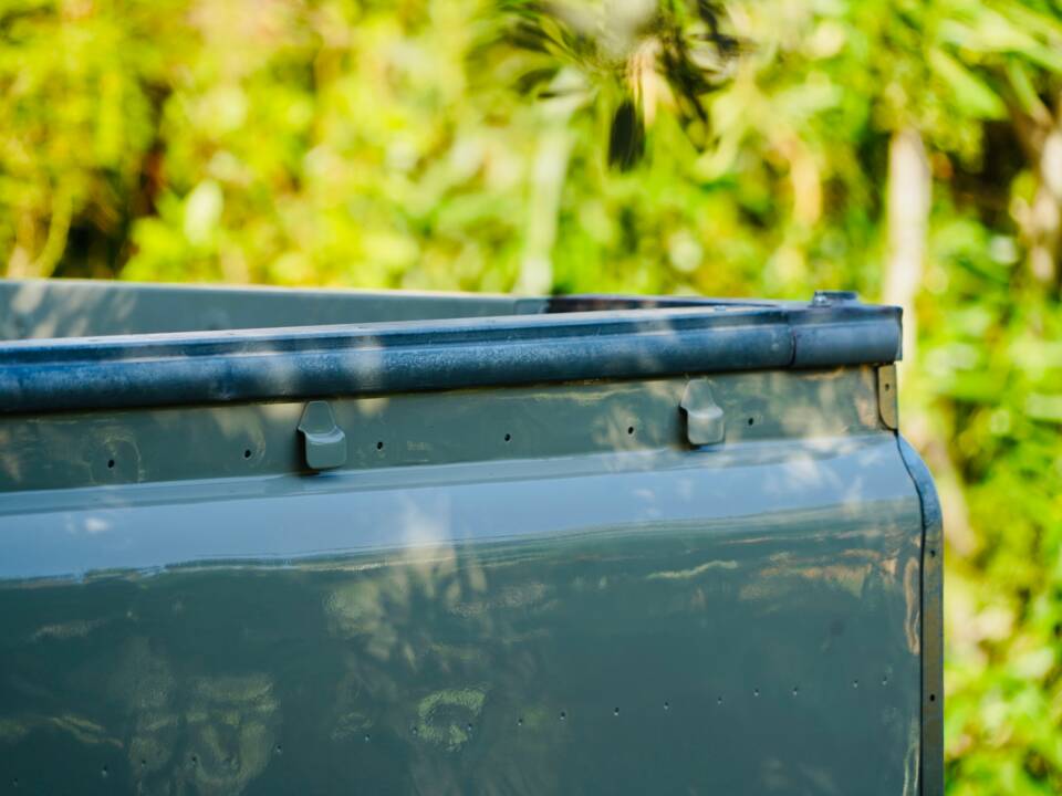 Bild 18/100 von Land Rover 88 (1968)