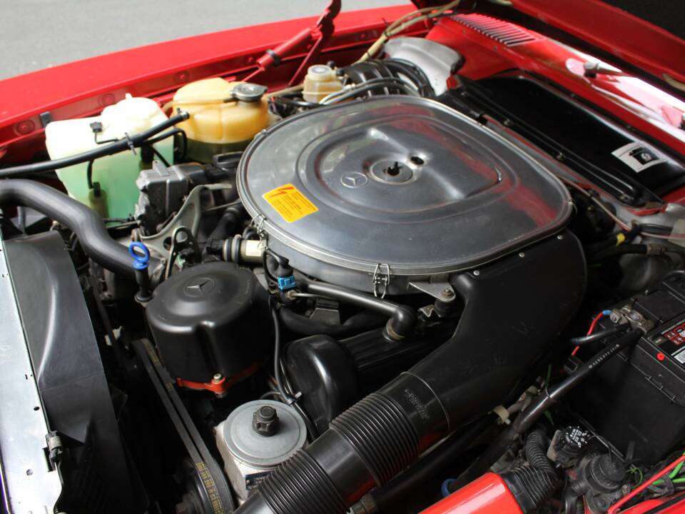 Image 19/20 de Mercedes-Benz 420 SL (1989)