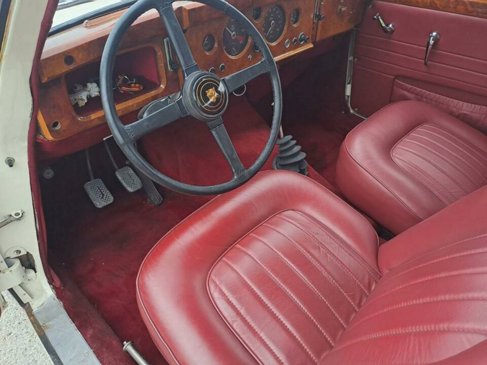 Imagen 45/50 de Jaguar 2.4 Litre (1959)