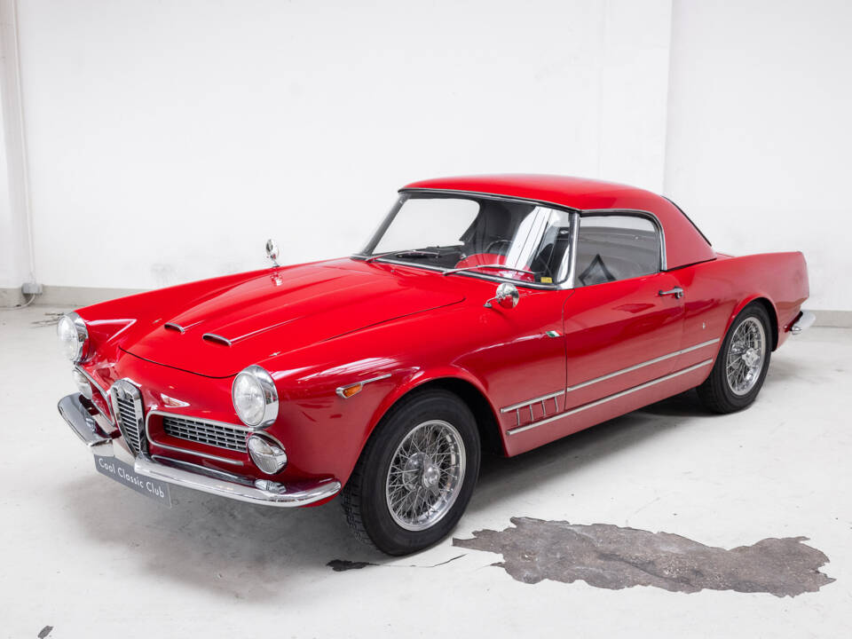 Image 38/39 of Alfa Romeo 2000 Spider (1960)