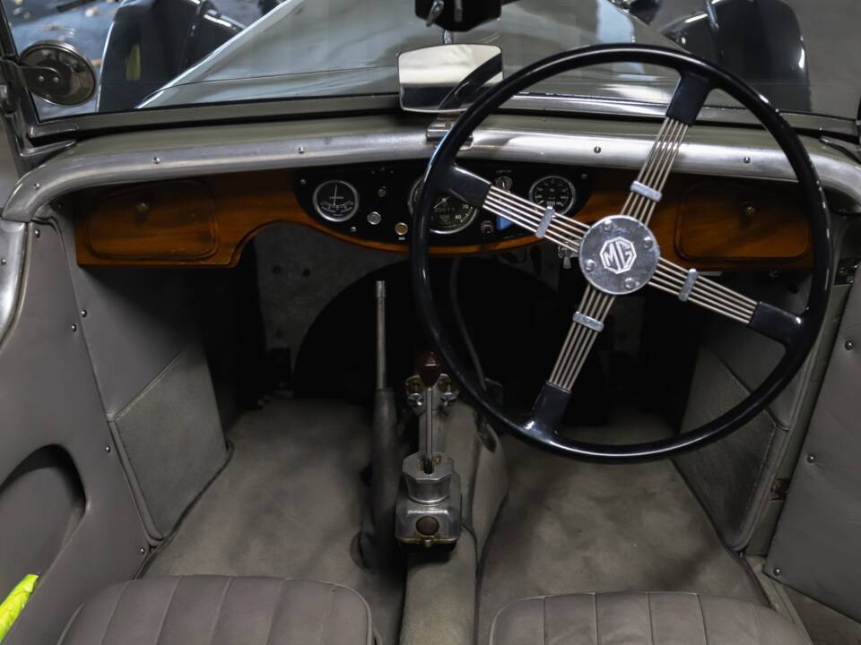 Image 33/66 of MG J1 Midget (1932)