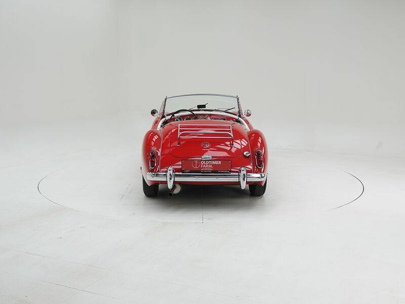 Image 7/15 of MG MGA 1600 (1960)
