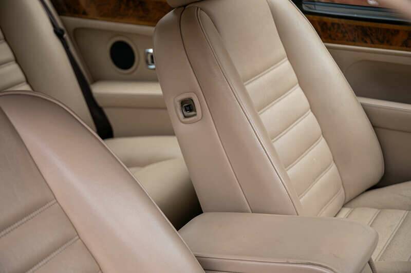 Image 30/50 of Bentley Continental R (1996)