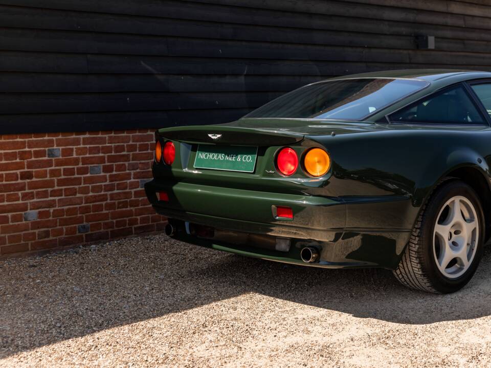 Image 25/63 de Aston Martin Vantage Le Mans (1999)