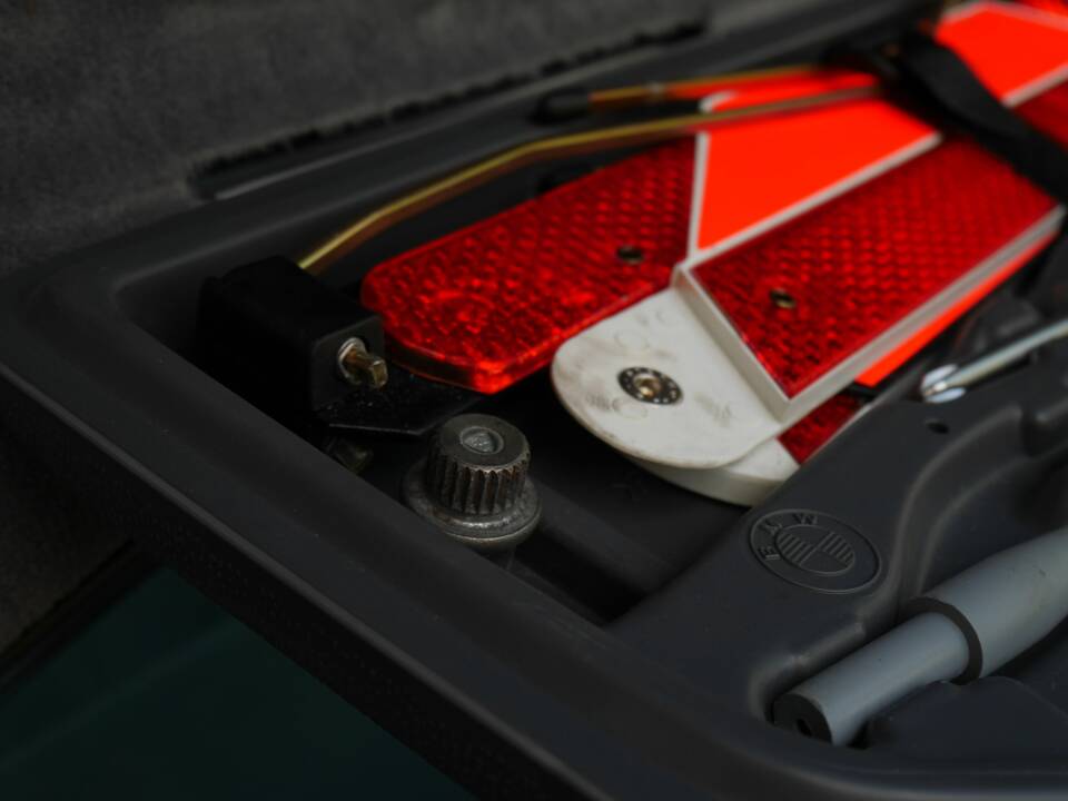 Immagine 12/32 di BMW 840Ci (1994)