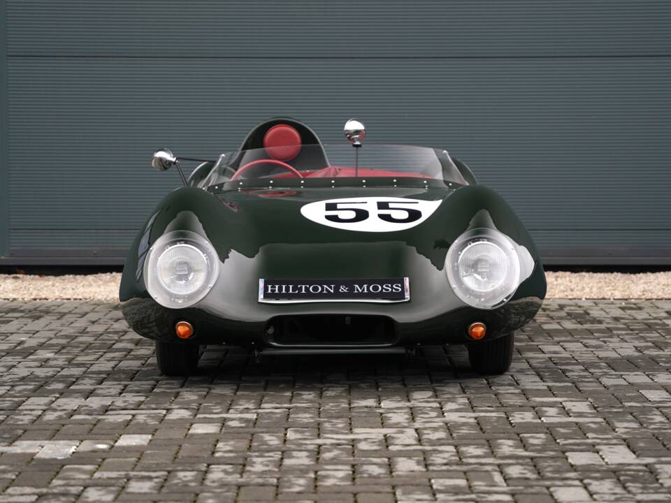 Image 7/50 of Westfield Eleven Sports (2020)