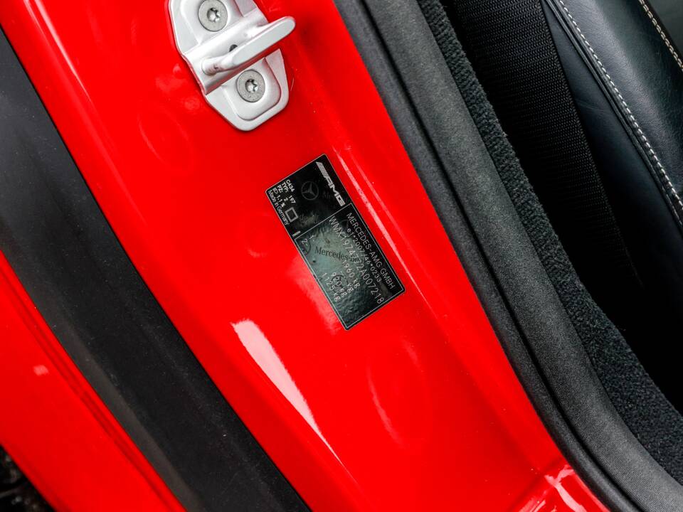 Image 20/40 of Mercedes-Benz SLS AMG Roadster (2011)