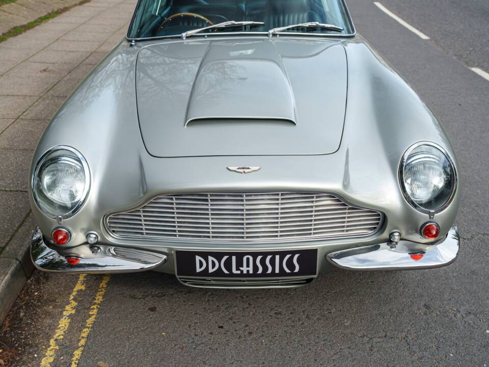 Bild 7/27 von Aston Martin DB 6 Mk II (1971)