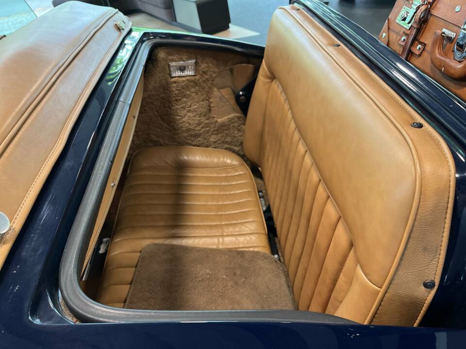 Bild 19/22 von Excalibur Roadster IV (1983)