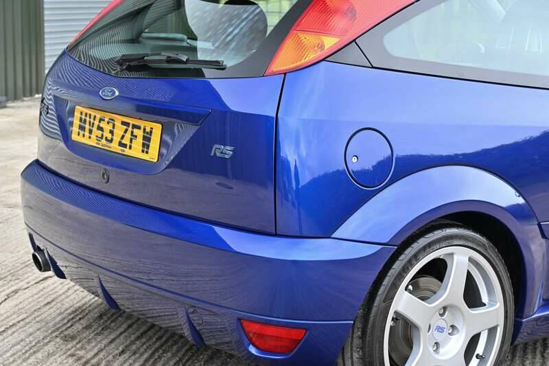 Image 25/50 of Ford Focus RS (2003)