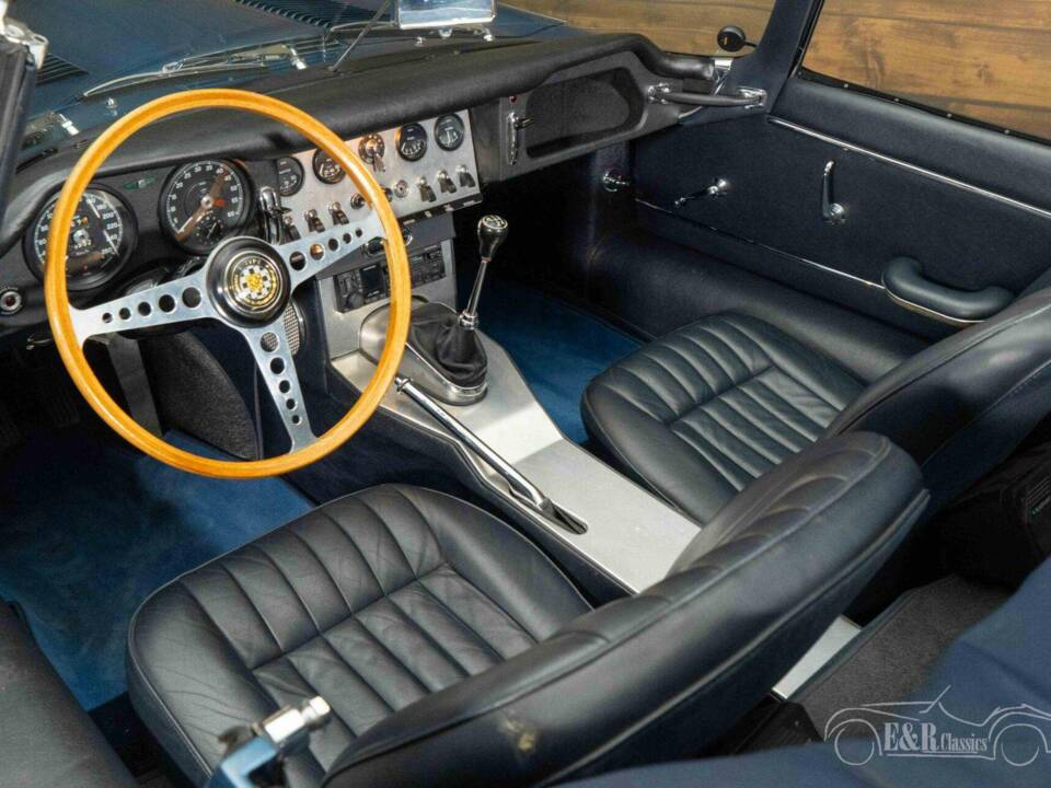 Afbeelding 2/19 van Jaguar E-Type 3.8 (1961)