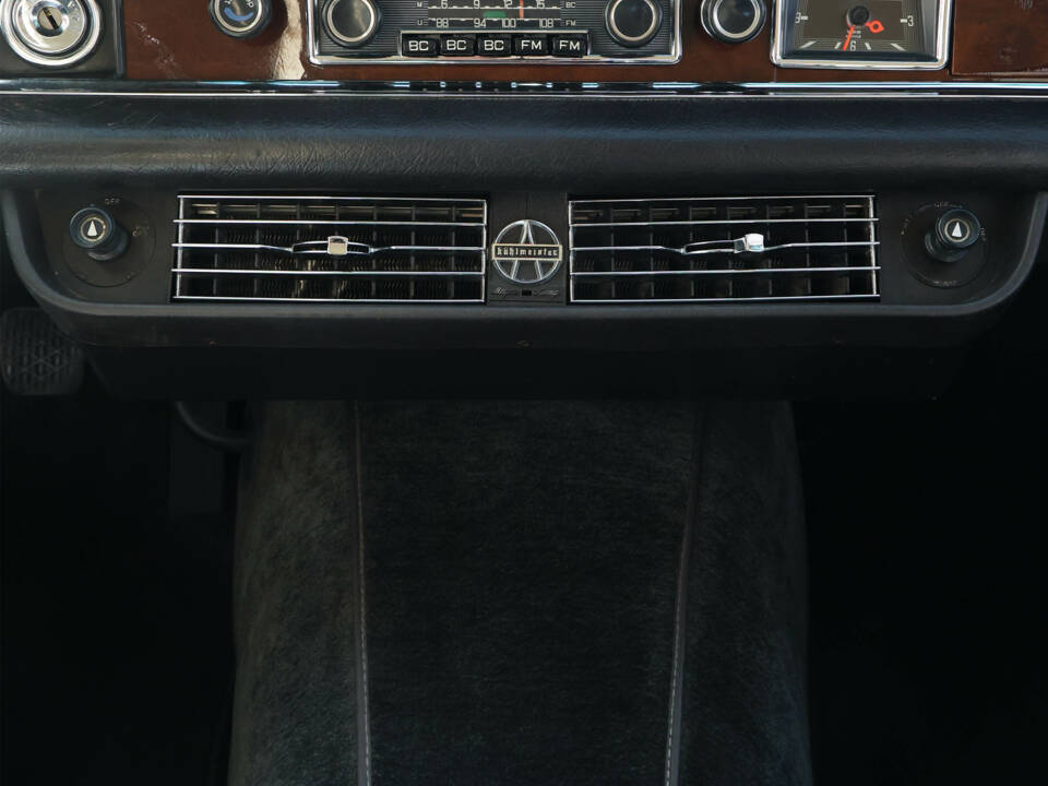 Immagine 34/45 di Mercedes-Benz 280 SE (1968)