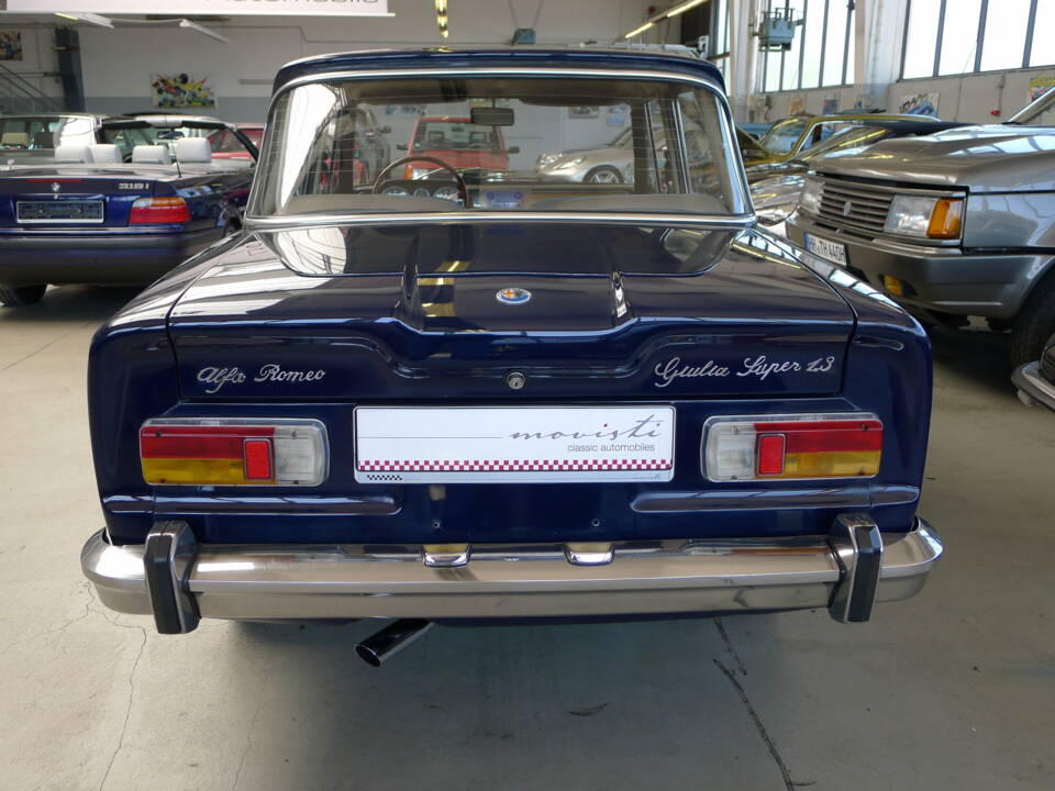 Bild 31/40 von Alfa Romeo Giulia 1.3 Super (1972)
