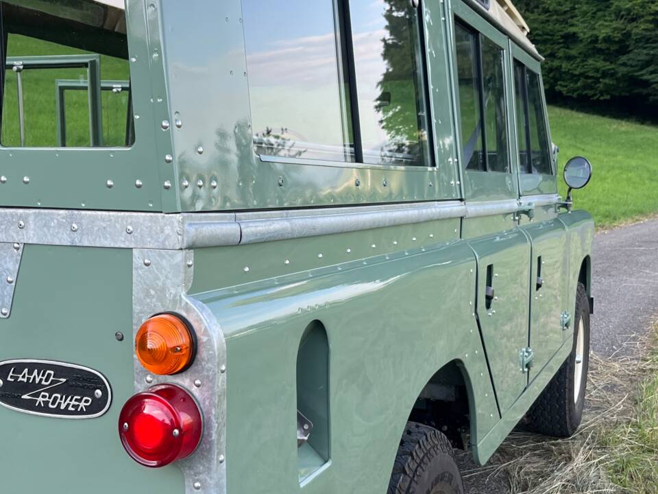 Imagen 23/99 de Land Rover 109 (1970)