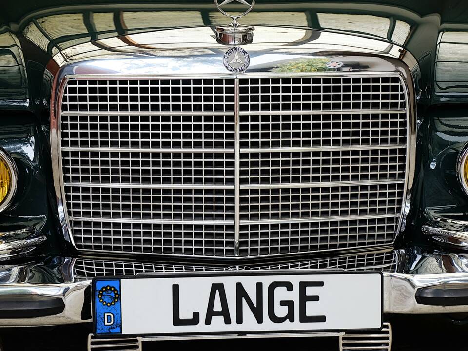 Afbeelding 18/79 van Mercedes-Benz 280 SE 3,5 (1970)