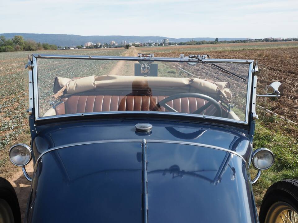 Image 47/60 of Ford Model A De Luxe (1931)