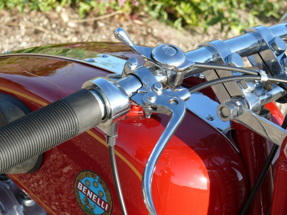 Image 17/50 of Benelli DUMMY (1930)