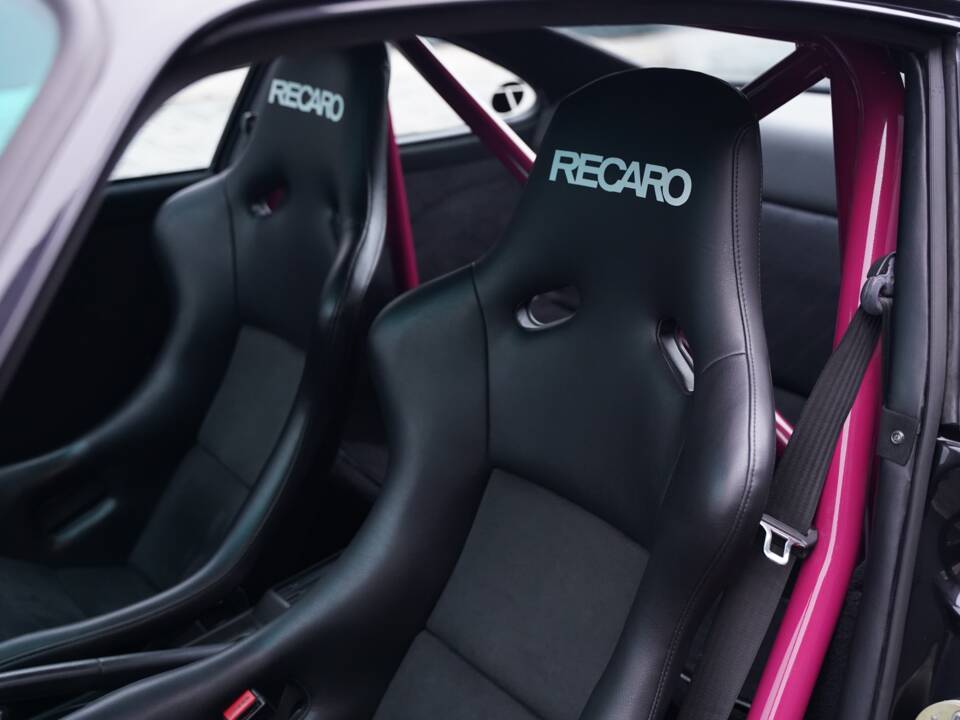 Bild 18/50 von Porsche 911 Carrera 4 (1990)