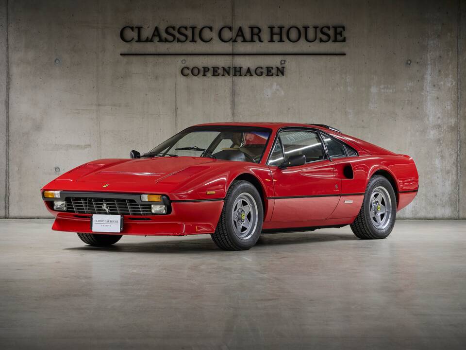 Image 1/97 of Ferrari 308 GTB Quattrovalvole (1983)